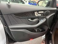 Mercedes-Benz GLC 2.0 GLC250 AMG Line (Premium) SUV 5dr Petrol G-Tronic+ 4MATIC Euro 6 (s/s) 48