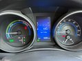 Toyota Auris VVT-I HYBRID BUSINESS EDITION TSS 13
