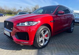Jaguar F-Pace 3.0 V6 D300S AWD AUTO 15