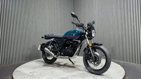 Lexmoto Tempest 2024 ONLY 5K IDEAL FIRST BIKE 125CC LONG MOT 3