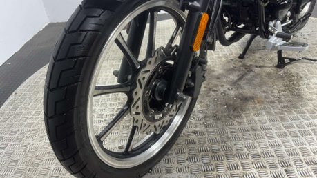 Lexmoto Michigan 2019 ONLY 53 MILES GREAT CONDITION CRUISER 125CC BIKE LEARNER 8