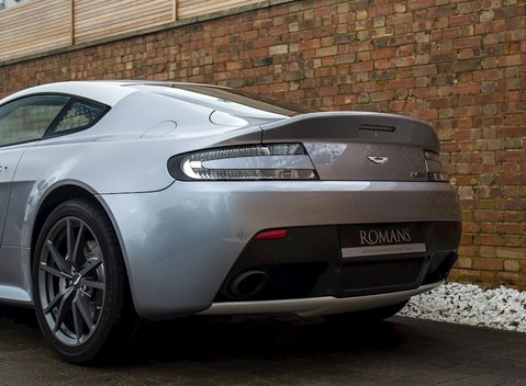 Aston Martin V8 Vantage N430 8