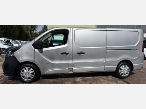 Vauxhall Vivaro 1.6 CDTi 2900 Sportive Panel Van 5dr Diesel Manual L2 H1 Euro 6 (120 ps) 12