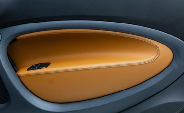 Smart Fortwo Coupe RACING GREEN EDITION 38