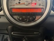 Mini Hatch 2.0 Cooper D Auto Euro 5 3dr 28