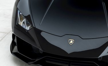 Lamborghini Huracan LP640-4 EVO 17