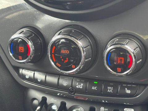 Mini Countryman COOPER 23