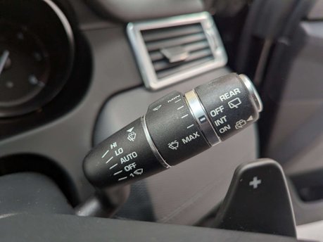 Land Rover Discovery Sport 2.0 Discovery Sport Dynamic Luxury HSE SD4 Auto 4WD 5dr 65