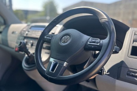 Volkswagen Transporter 2.0 TDI T30 Startline Kombi 4dr Diesel Manual L1 H1 (198 g/km, 138.08 bhp) 12