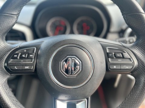 MG MG3 1.5 VTi-TECH Exclusive Euro 6 (s/s) 5dr 11