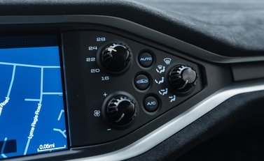 Ford GT Carbon Series 26