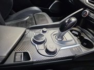 Alfa Romeo Giulia 2.9 V6 Bi-Turbo Quadrifoglio Saloon 4dr Petrol Auto Euro 6 (s/s) (510 ps) 11