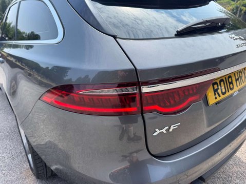 Jaguar XF 2.0 XF Portfolio D AWD Auto 4WD 5dr 51