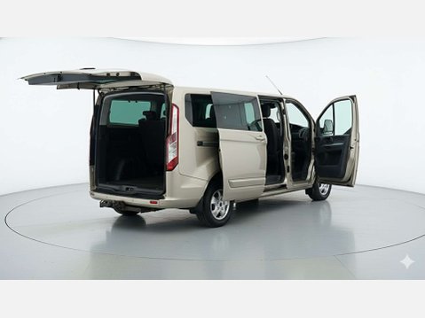 Ford Tourneo Custom 2.0 Tourneo Custom 310 Titanium TDCi 5dr 18