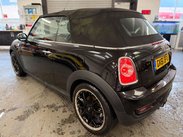 Mini Convertible 1.6 Cooper S Euro 5 (s/s) 2dr 4