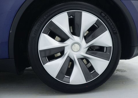 Tesla Model Y SUV 5dr Electric Auto RWD (346 ps) 18
