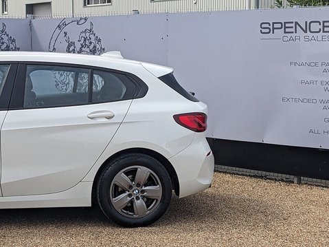 BMW 1 Series 116D SE 6