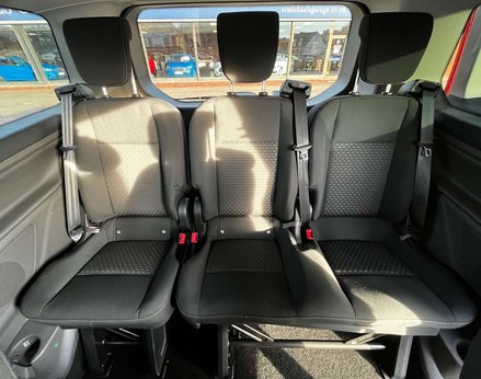 Ford Tourneo Custom 2.0 Tourneo Custom 320 Zetec EcoBlue Auto 4dr 60