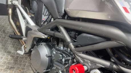 Cagiva Raptor 2003 ONLY 11K VERY CLEAN TL1000 VTWIN MOTOR 1000CC NAKED BIKE 39