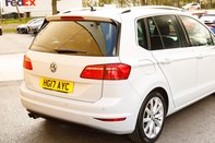 Volkswagen Golf SV GT TSI 8