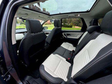 Land Rover Discovery Sport R-DYNAMIC HSE PHEV 33