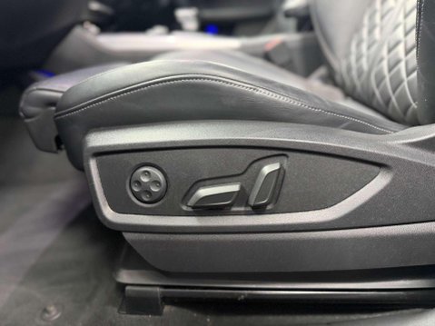 Audi SQ5 3.0 TFSI V6 SUV 5dr Petrol Tiptronic quattro Euro 6 (s/s) (354 ps) 37