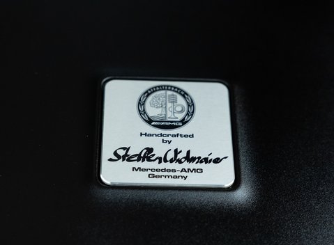 Mercedes-Benz G Class AMG G63 MAGNO EDITION 36