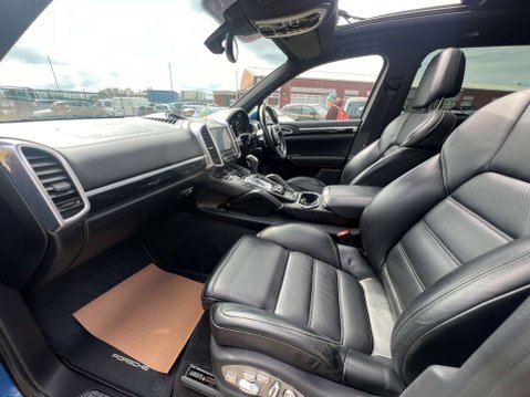Porsche Cayenne 3.0 Cayenne V6 D Tiptronic S 4WD 5dr - NATIONAL DELIVERY* 34