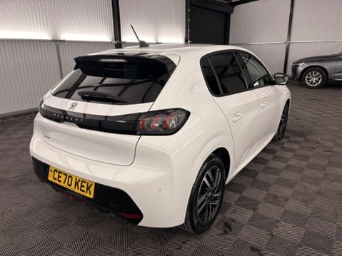 Peugeot 208 1.2 PureTech Allure Premium Euro 6 (s/s) 5dr 53