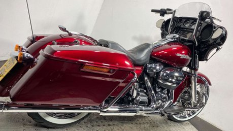 Harley-Davidson Touring 1745 FLHXS Street Glide Special Euro 4 8