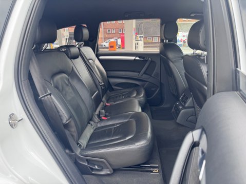 Audi Q7 TDI QUATTRO S LINE PLUS 13