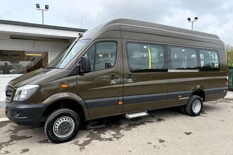 Mercedes-Benz Sprinter 519 4x4 14 Str Minibus with Air Con - Ex MOD
