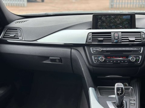 BMW 3 Series 2.0 320d xDrive M Sport Auto 4WD 5dr 14