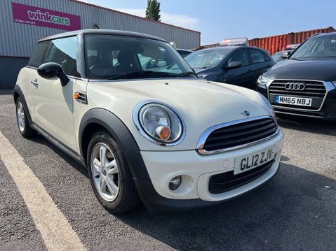 Mini Hatch 1.6 One 3dr 20