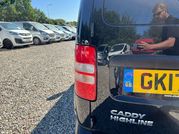 Volkswagen Caddy SWB L1H1 Low Roof Highline Air Con Alloys Sensors EURO 6 NO VAT 24