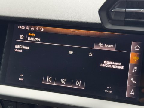 Audi A3 1.4 TFSIe 40 S line Sportback S Tronic Euro 6 (s/s) 5dr (17in Alloys), 13kW 24