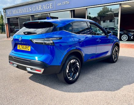 Nissan Qashqai 1.3 Qashqai N-Connecta DiG-T MHEV 5dr 8