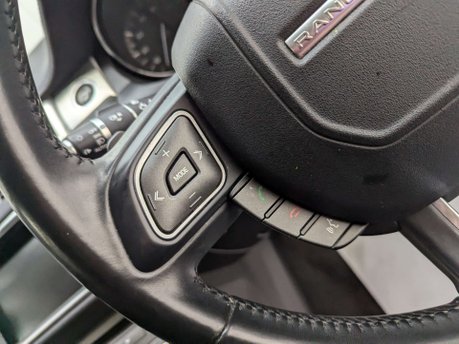 Land Rover Range Rover Evoque 2.2 Range Rover Evoque Pure Tech SD4 Auto 4WD 5dr 74
