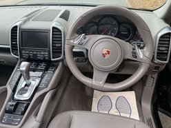 Porsche Cayenne 3.0 Cayenne V6 D Tiptronic 4WD 5dr 6