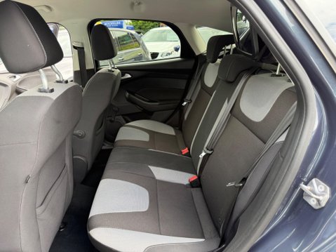 Ford Focus 1.0T EcoBoost Zetec S Euro 5 (s/s) 5dr 19