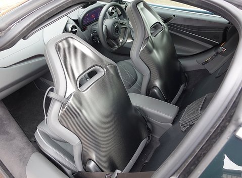 McLaren 720S Luxury 33