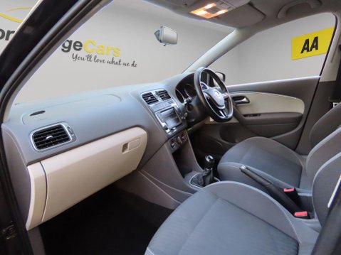 Volkswagen Polo 1.0 BlueMotion Tech SE Design Euro 6 (s/s) 5dr 12