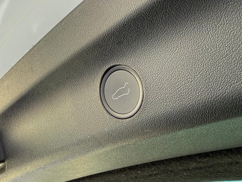 Tesla Model Y SUV 5dr Electric Auto RWD (346 ps) 24