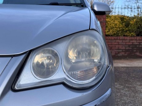 Volkswagen Polo 1.4 Polo SE 75 5dr 1