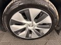 Tesla Model Y Auto RWD 5dr 30