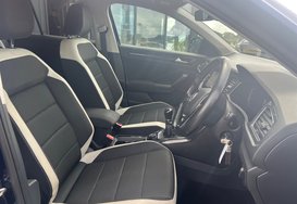 Volkswagen T-Roc SEL TDI 4MOTION 16