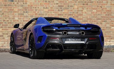 McLaren 675 LT Spider 25