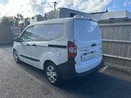 Ford Transit Courier TREND 1.5 TDCI 5dr 6