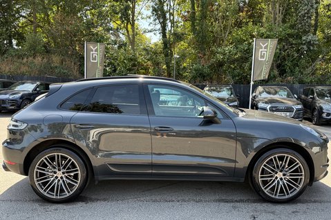 Porsche Macan PDK - 21" TURBO WHEELS -PAN ROOF -BOSE -PASM -CAMERA -£15K EXTRAS  5