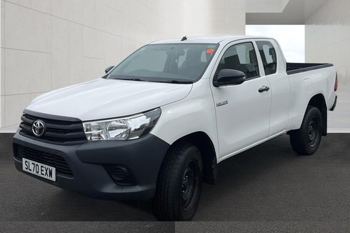 Toyota Hilux Active | 2.4 LT | Extended Cab | Tow Bar | Air Con | EURO 6